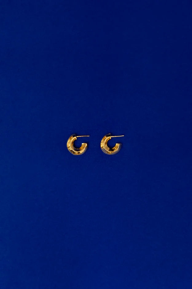 Argola Ouros Grande Dourada