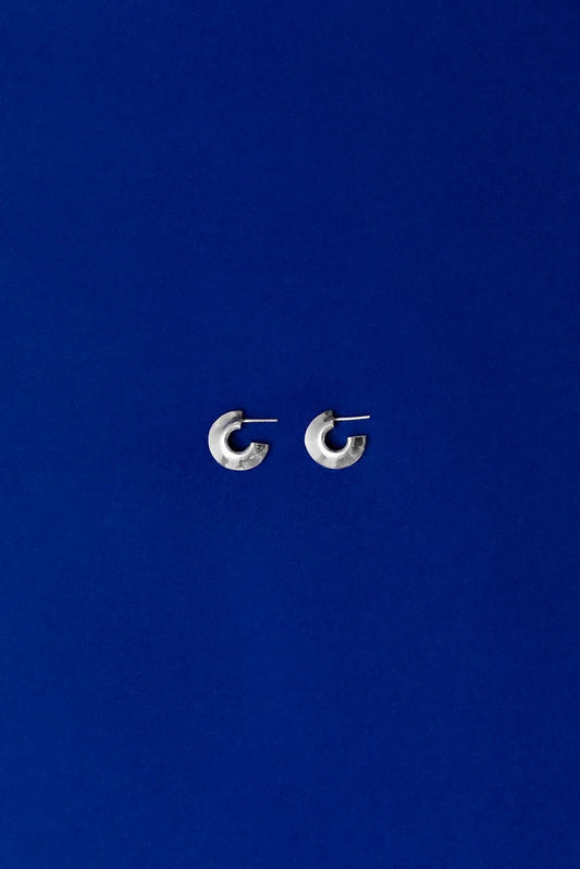 Argola Espadas Grande Prata