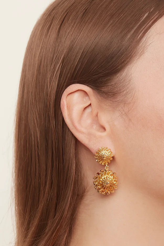 Amina Gold Earring